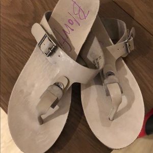 Blowfish Women’s Leather Sandal, size 8.5